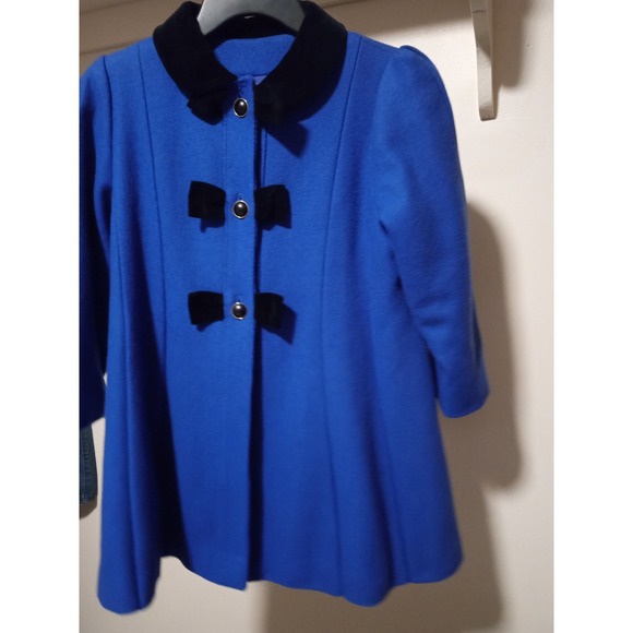 Young Gallery Other - Vintage Young Gallery Blue Wool Coat with Velvet Bows and Matching Hat Kids sz 6
